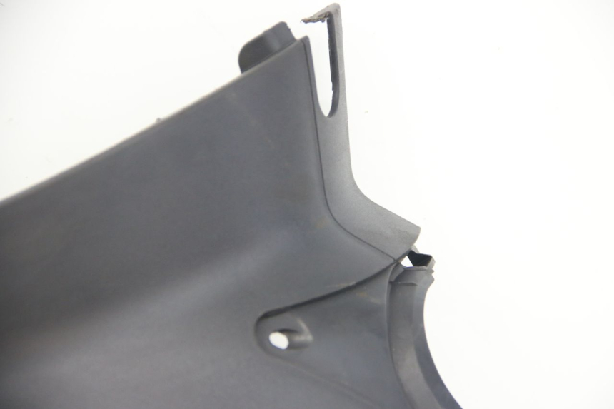 photo de RIGHT SIDE SEAT COVER SUZUKI SIXTEEN 125 (2008 - 2010)