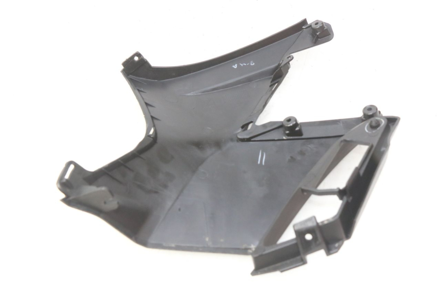 photo de RIGHT SIDE UNDER SEAT COVER APRILIA SXR 50 (2021 - 2023)