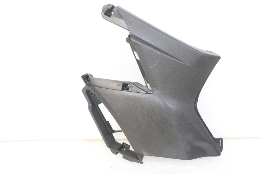 photo de RIGHT SIDE UNDER SEAT COVER APRILIA SXR 50 (2021 - 2023)