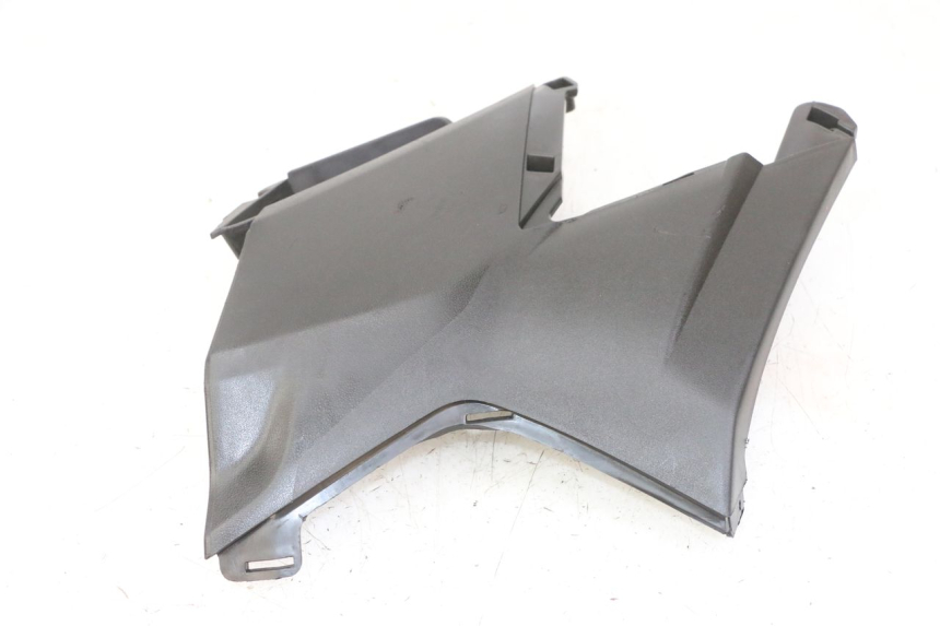photo de RIGHT SIDE UNDER SEAT COVER APRILIA SXR 50 (2021 - 2023)