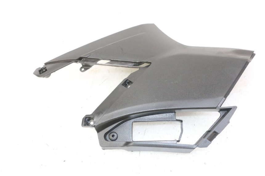 photo de RIGHT SIDE UNDER SEAT COVER APRILIA SXR 50 (2021 - 2023)