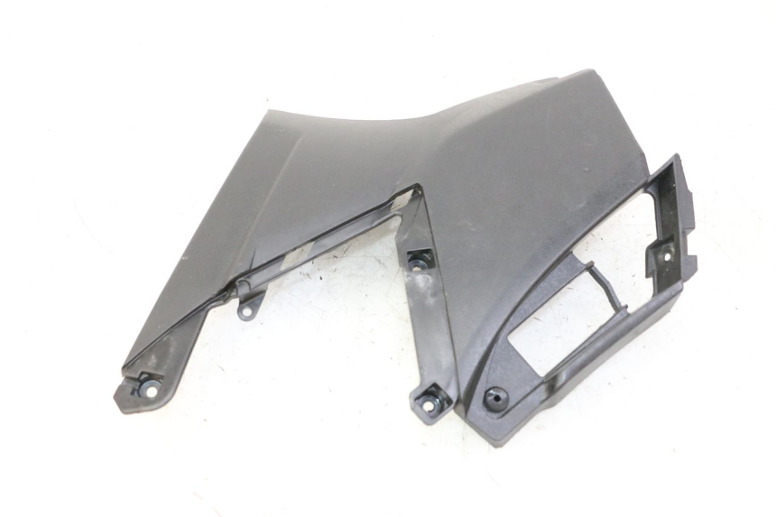 photo de RIGHT SIDE UNDER SEAT COVER APRILIA SXR 50 (2021 - 2023)