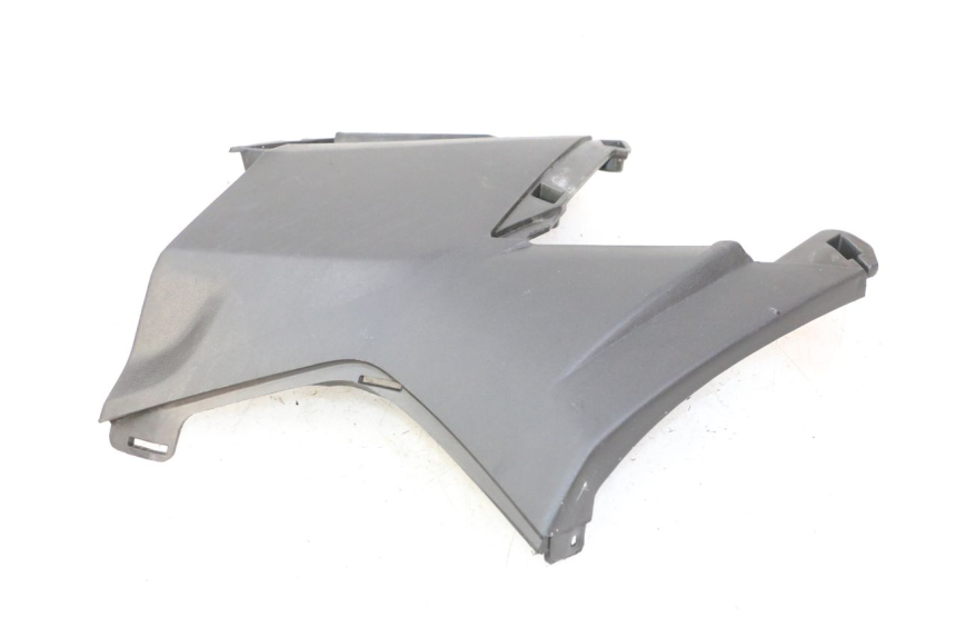 photo de RIGHT SIDE UNDER SEAT COVER APRILIA SXR 50 (2021 - 2023)