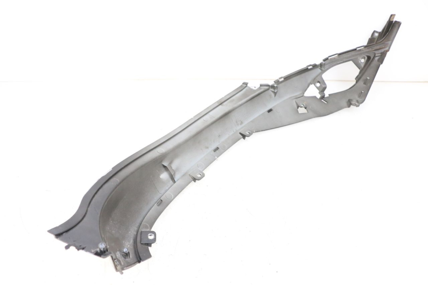 photo de RIGHT UNDERSEAT PANEL SYM FIDDLE 3 III 50 (2014 - 2017)