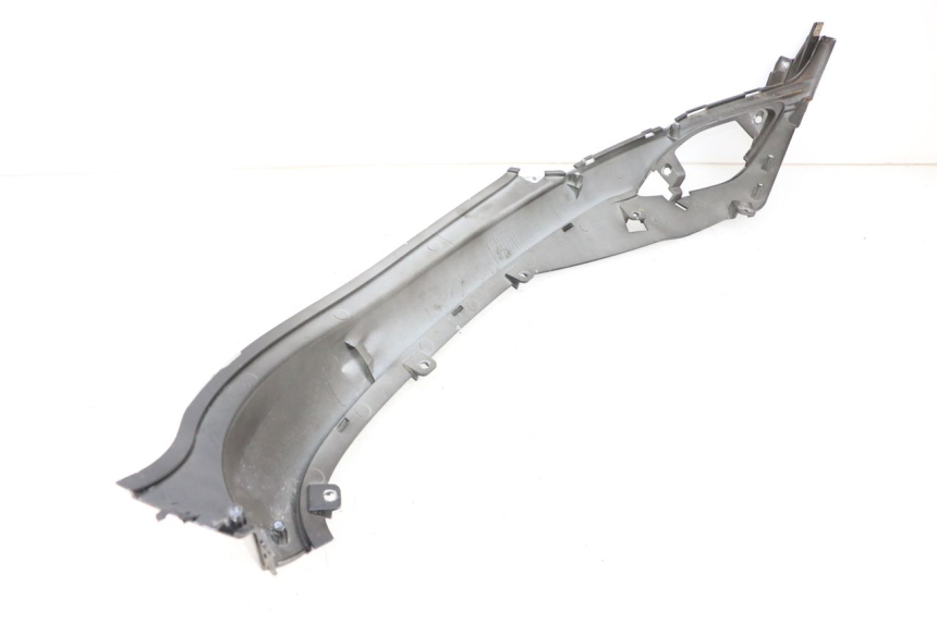 photo de RIGHT UNDERSEAT PANEL SYM FIDDLE 3 III 50 (2014 - 2017)