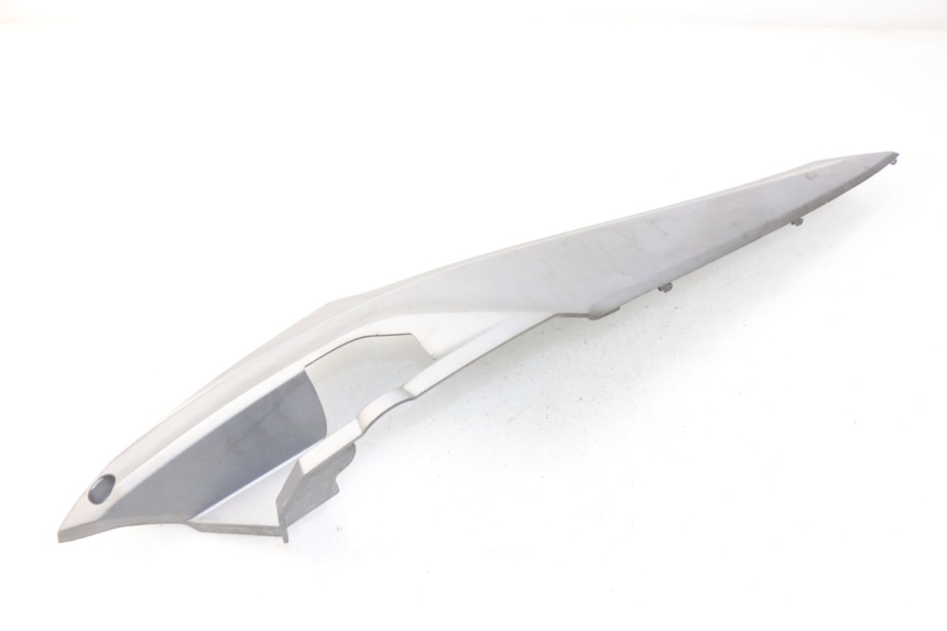 photo de RIGHT UNDERSEAT PANEL SYM GTS EFI ABS 125 (2012 - 2016)