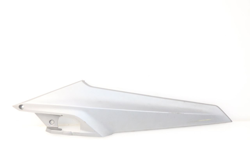 photo de RIGHT UNDERSEAT PANEL SYM GTS EFI ABS 125 (2012 - 2016)