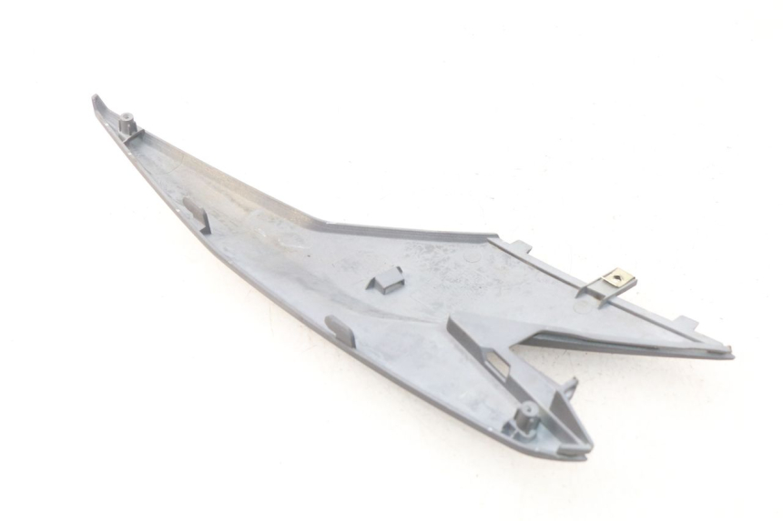 photo de RIGHT SIDE SEAT COVER SYM JET 4 4T 50 (2018 - 2021)