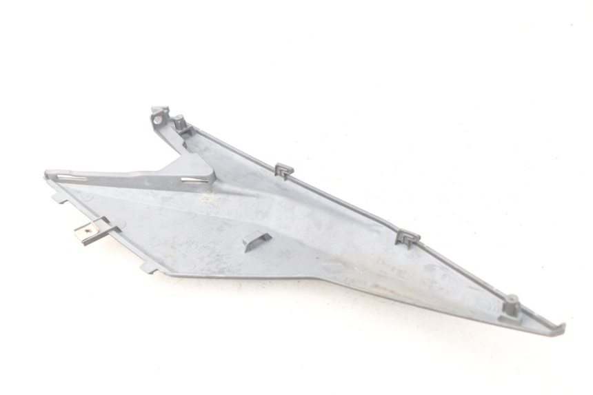 photo de RIGHT SIDE SEAT COVER SYM JET 4 4T 50 (2018 - 2021)