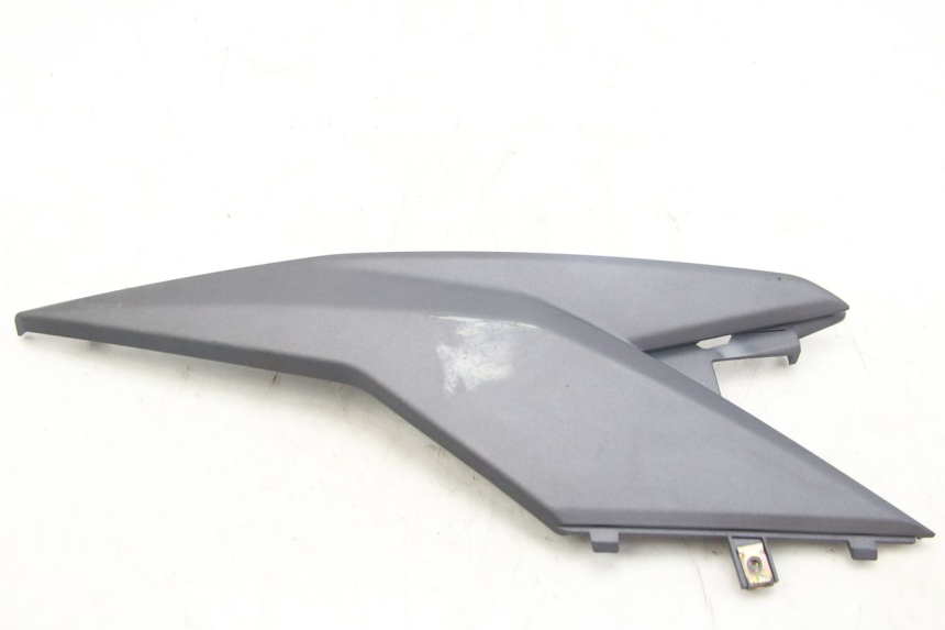 photo de RIGHT SIDE SEAT COVER SYM JET 4 4T 50 (2018 - 2021)