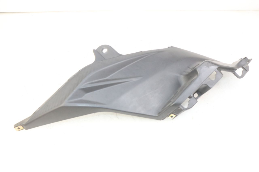 photo de RIGHT SIDE UNDER SEAT COVER SYM ORBIT III 3 4T 50 (2018 - 2021)