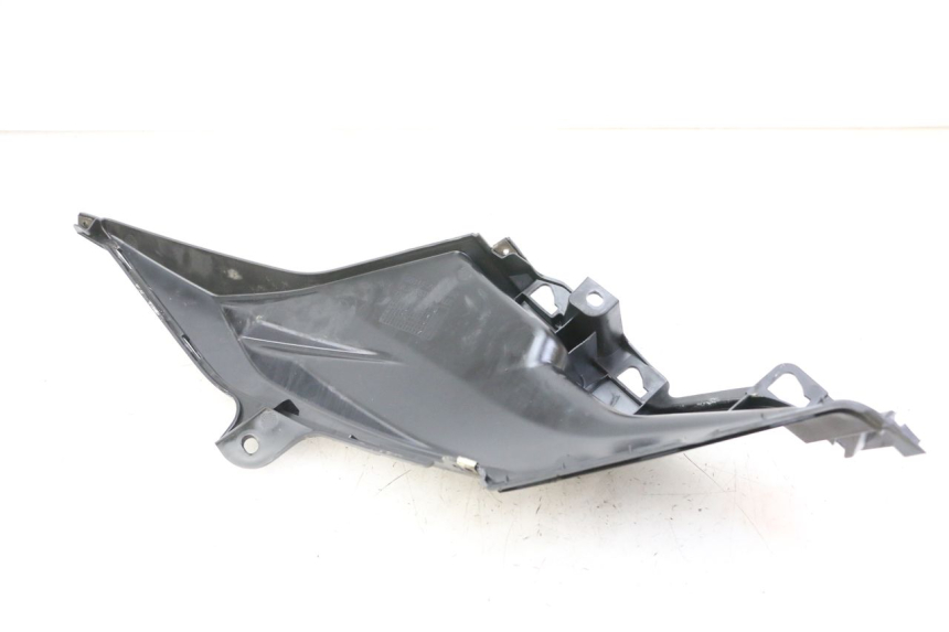 photo de RIGHT SIDE UNDER SEAT COVER SYM ORBIT III 3 4T 50 (2018 - 2021)