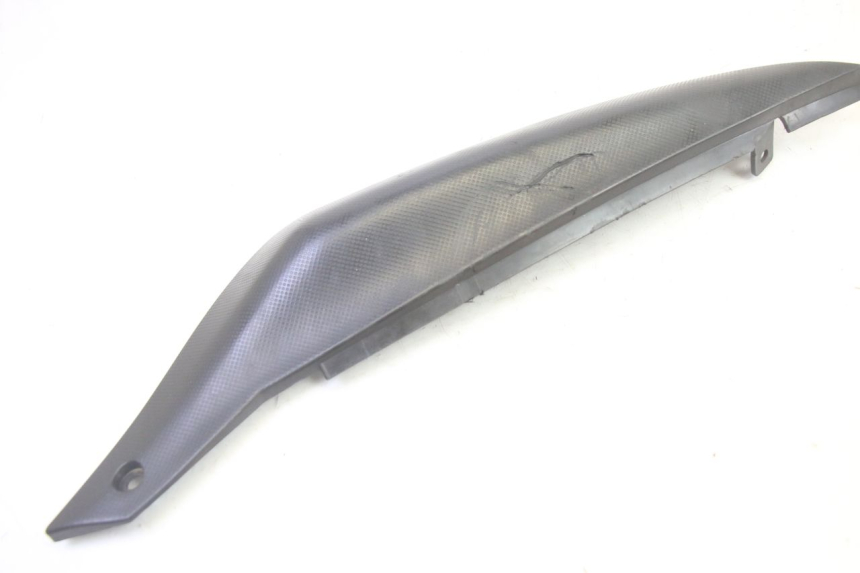 photo de RIGHT UNDERSEAT PANEL KSR TR SM 50 (2015 - 2018) - Zoom on usage condition