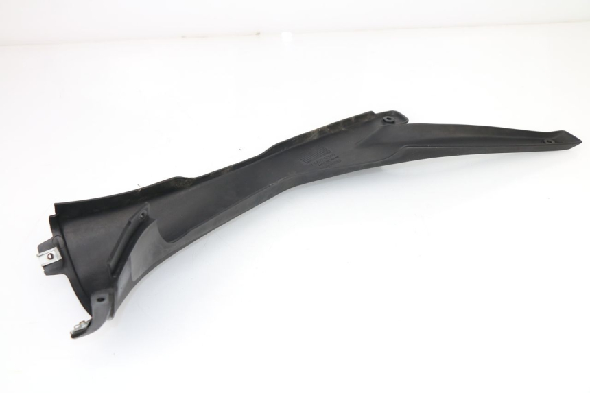 photo de RIGHT UNDERSEAT PANEL APRILIA TUONO 125 (2003 - 2005)