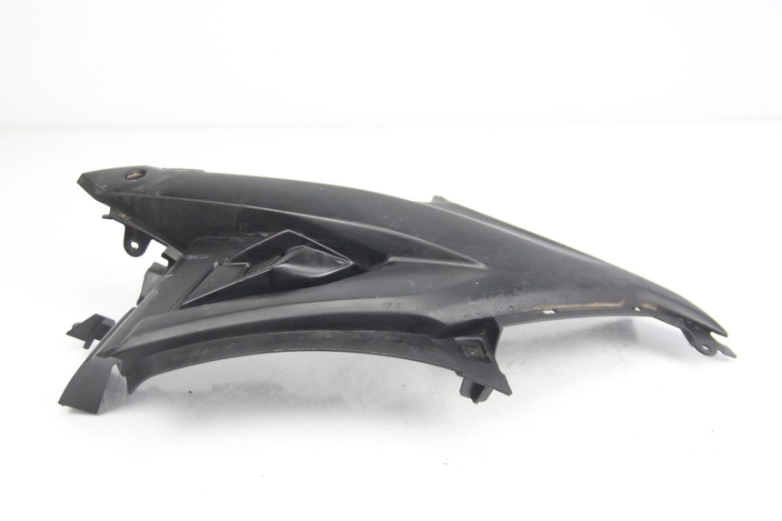 photo de RIGHT UNDERSEAT PANEL YAMAHA AEROX NAKED 2T 50 (2013 - 2017)