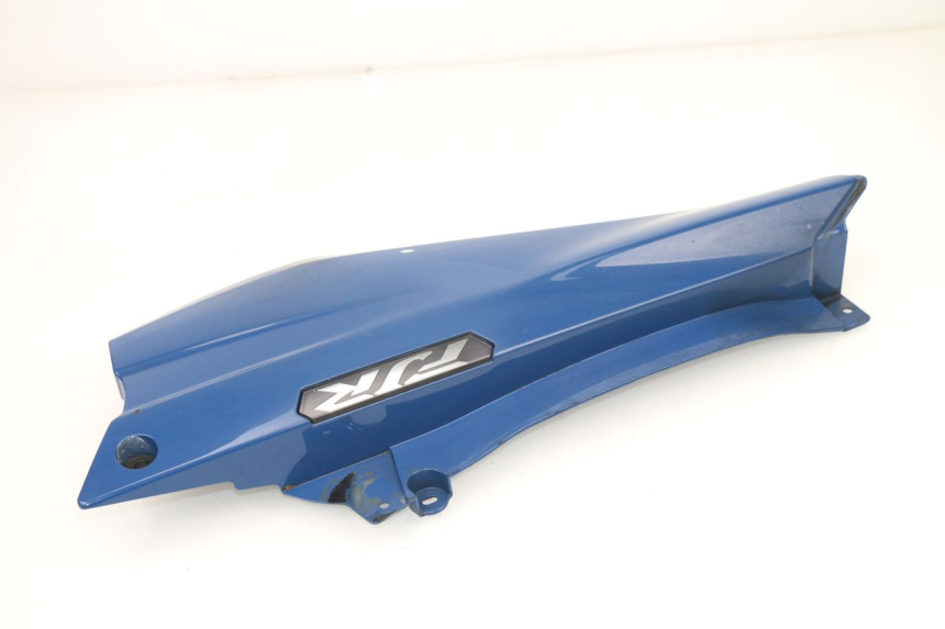 photo de RIGHT UNDERSEAT PANEL YAMAHA FJR ABS 1300 (2006 - 2012)