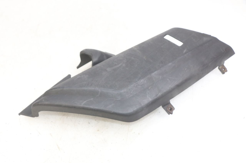 photo de RIGHT SIDE UNDER SEAT COVER YAMAHA X-MAX XMAX 250 (2006 - 2009)