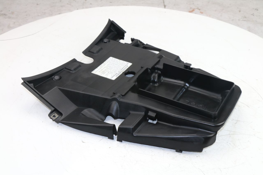 photo de UNDERSEAT PANEL HONDA FJS SILVER WING SILVERWING 400 (2005 - 2008)