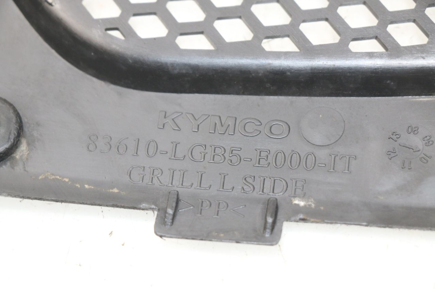photo de LEFT UNDERSEAT PANEL KYMCO AGILITY RS 2T 50 (2009 - 2013)