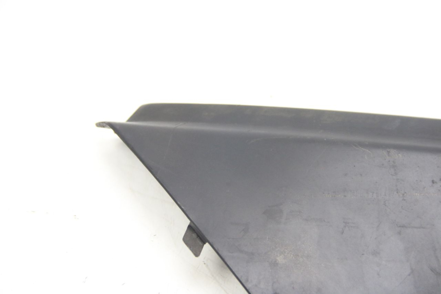 photo de LEFT UNDERSEAT COVER APRILIA ATLANTIC 500 (2002 - 2003)