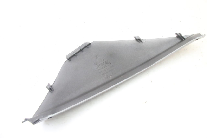 photo de LEFT UNDERSEAT PANEL APRILIA ATLANTIC 125 (2003 - 2009)