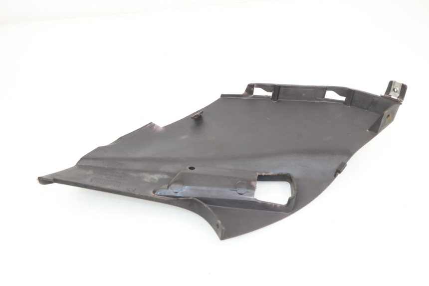 photo de LEFT UNDERSEAT PANEL APRILIA SPORT CITY SPORTCITY 125 (2005 - 2008)