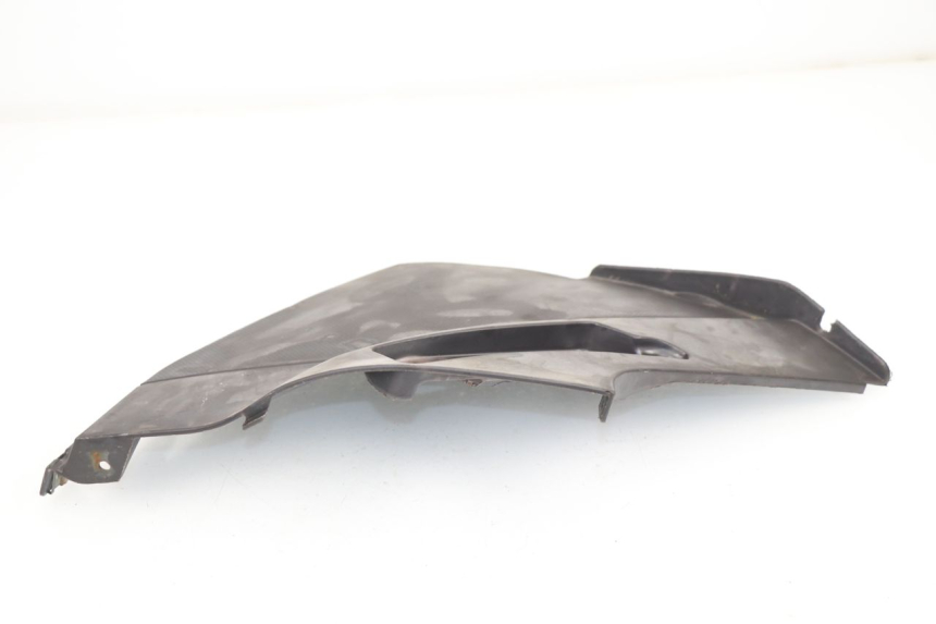 photo de LEFT UNDERSEAT PANEL APRILIA SPORT CITY SPORTCITY 125 (2005 - 2008)
