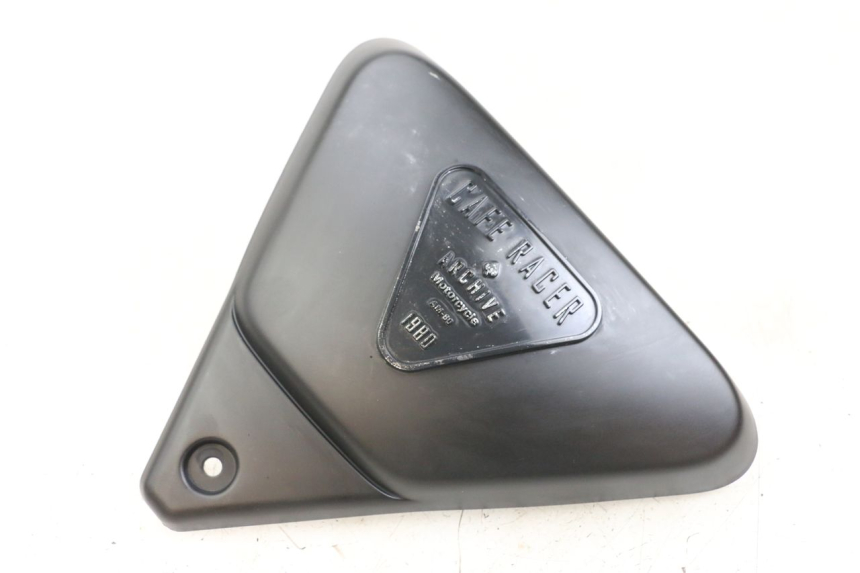 photo de LEFT UNDERSEAT PANEL ARCHIVE CAFE RACER 4T 50 (2019 - 2024)