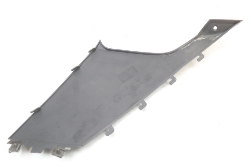 photo de LEFT UNDERSEAT COVER BMW C1 125 (2000 - 2003)