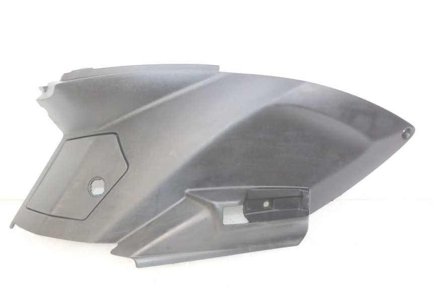 photo de LEFT UNDERSEAT COVER PEUGEOT CITYSTAR AIR 125 (2014 - 2017)