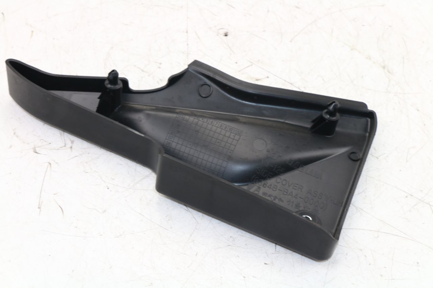 photo de LEFT UNDERSEAT COVER DAELIM VJ ROADWIN FI 125 (2008 - 2017)