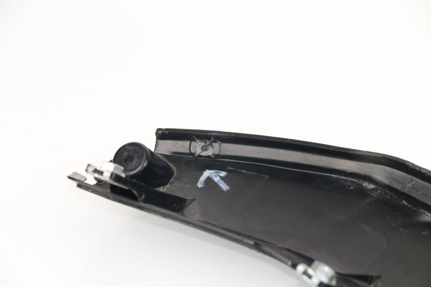 photo de LEFT UNDERSEAT PANEL KTM DUKE ABS 125 (2011 - 2016)