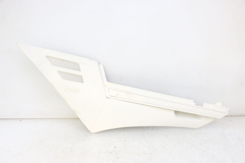 photo de LEFT UNDERSEAT PANEL YAMAHA FJ 36Y 1100 (1984 - 1985)