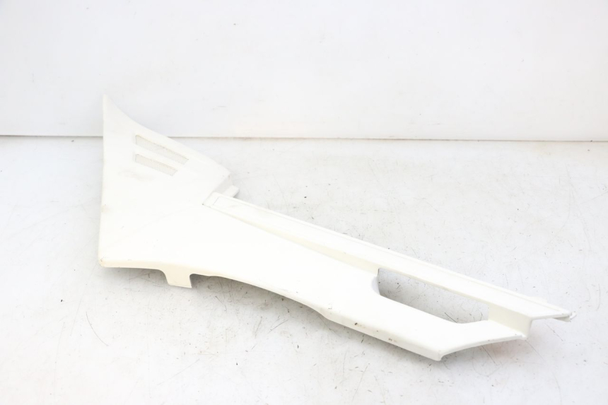 photo de LEFT UNDERSEAT PANEL YAMAHA FJ 36Y 1100 (1984 - 1985)