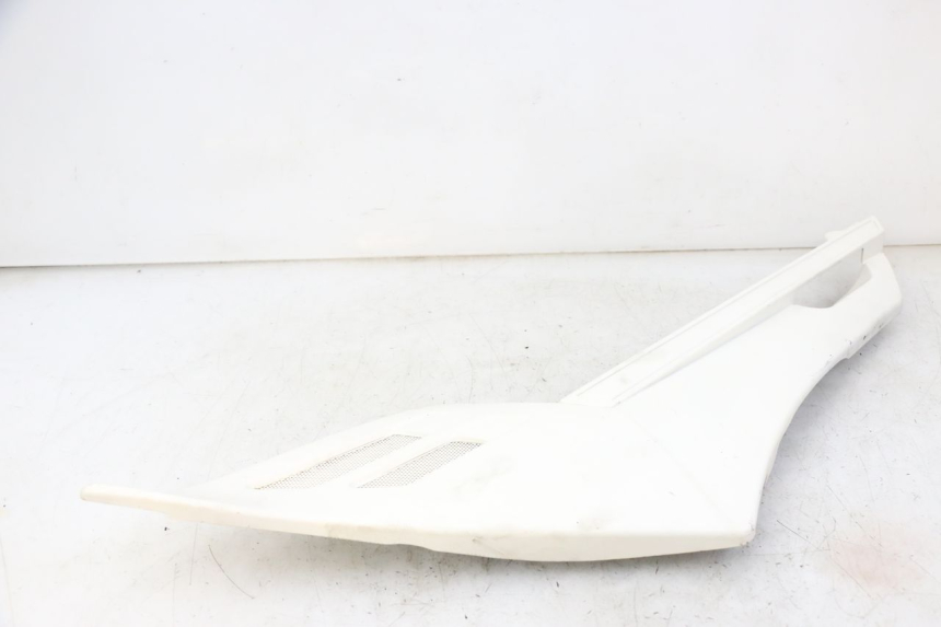 photo de LEFT UNDERSEAT PANEL YAMAHA FJ 36Y 1100 (1984 - 1985)