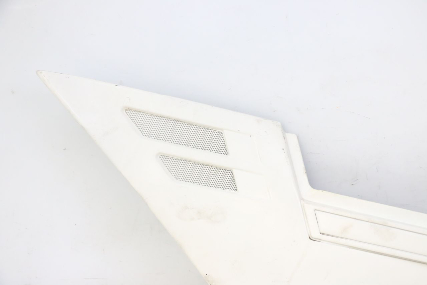 photo de LEFT UNDERSEAT PANEL YAMAHA FJ 36Y 1100 (1984 - 1985)