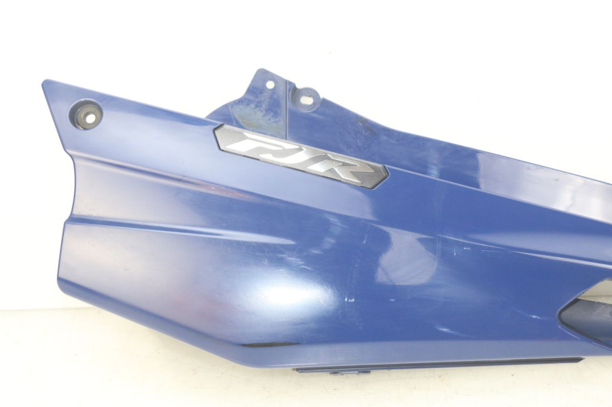 photo de LEFT UNDERSEAT COVER YAMAHA FJR ABS 1300 (2016 - 2020)