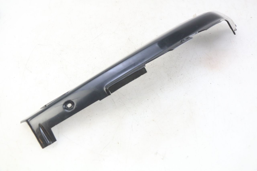 photo de LEFT UNDERSEAT COVER PEUGEOT FOX 50 (1995 - 2003)