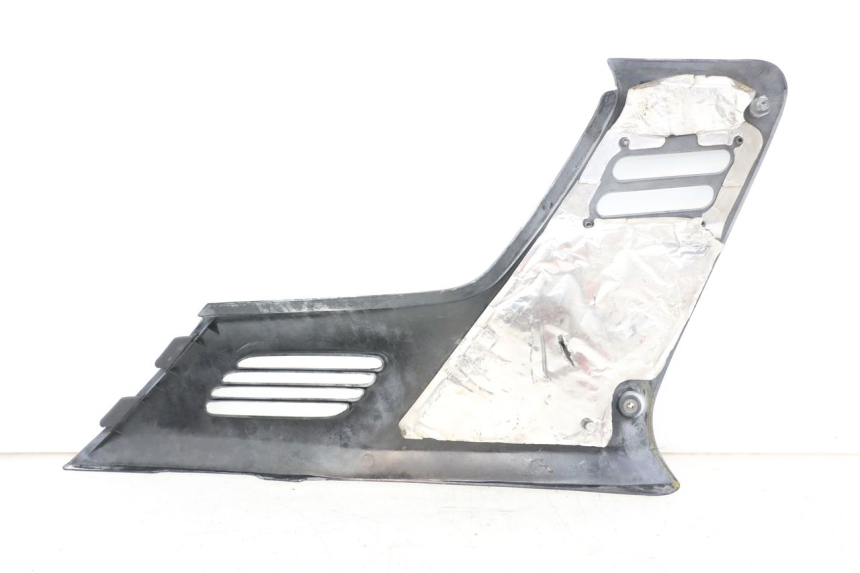 photo de LEFT UNDERSEAT PANEL HONDA CBR F 1000 (1993 - 1996)