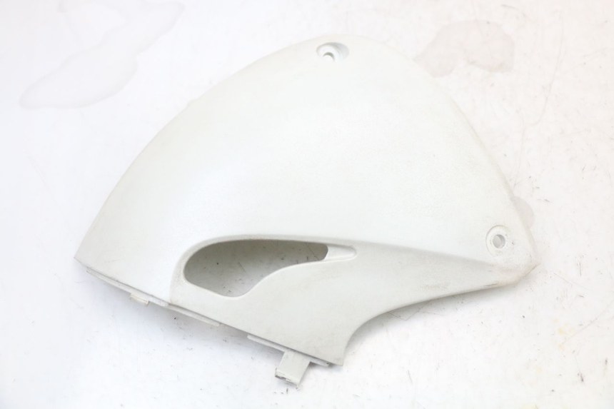 photo de LEFT UNDERSEAT PANEL HONDA NES AROBASE 125 (2000 - 2003)