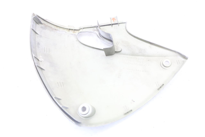 photo de LEFT UNDERSEAT PANEL HONDA NES AROBASE 125 (2000 - 2003)