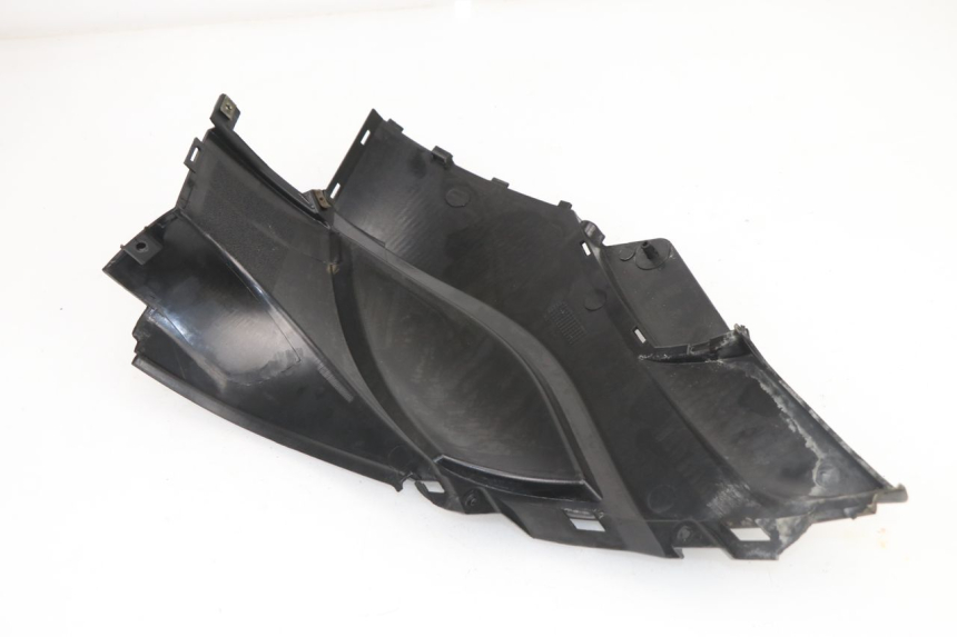 photo de LEFT UNDERSEAT PANEL KEEWAY OUTLOOK 125 (2007 - 2013)