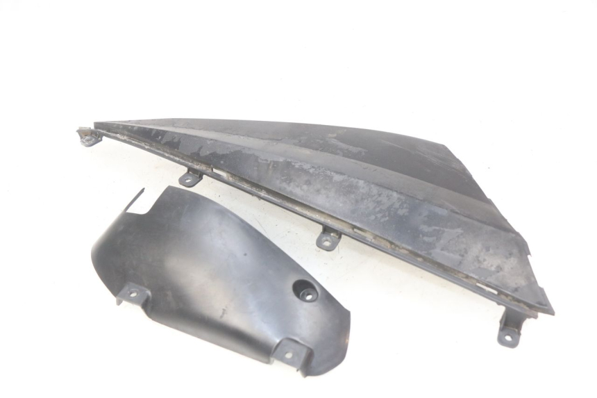 photo de LEFT UNDERSEAT COVER KEEWAY RY6 2T 50 (2011 - 2019)