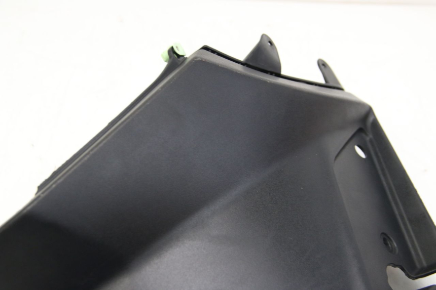 photo de LEFT UNDERSEAT COVER PEUGEOT KISBEE 2T 50 (2018 - 2022)