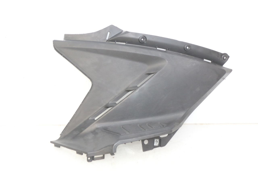 photo de LEFT UNDERSEAT COVER KYMCO AGILITY 16+ 4T 50 (2018 - 2023)