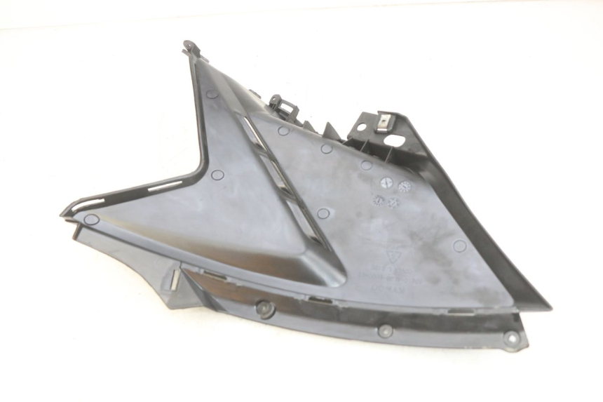 photo de LEFT UNDERSEAT COVER KYMCO AGILITY 16+ 4T 50 (2018 - 2023)