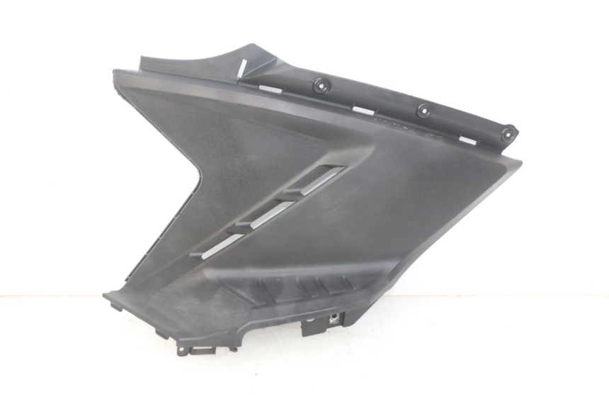 photo de LEFT UNDERSEAT COVER KYMCO AGILITY 16+ 4T 50 (2018 - 2023)