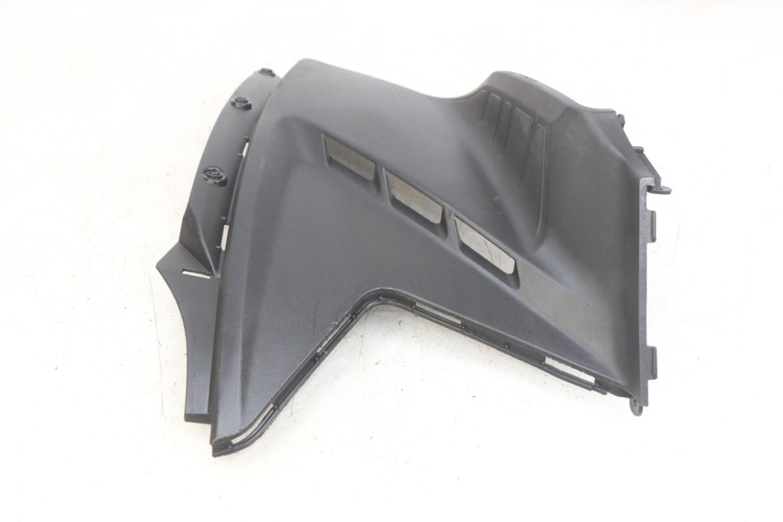 photo de LEFT UNDERSEAT COVER KYMCO AGILITY 16+ 4T 50 (2018 - 2023)