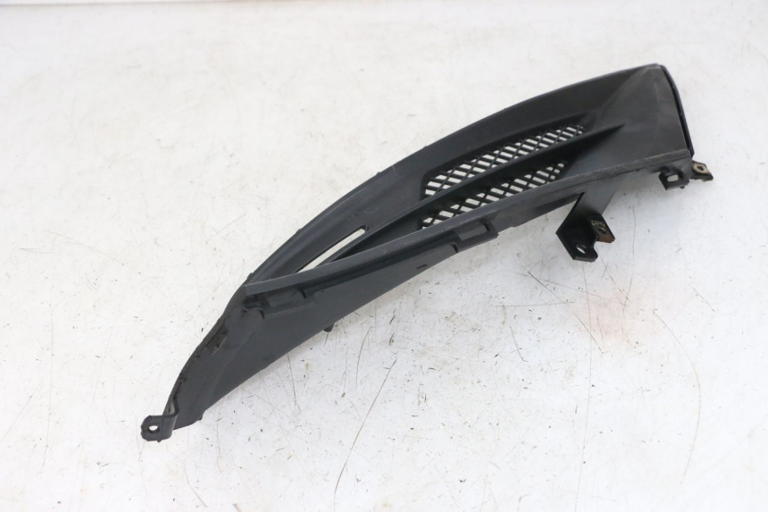 photo de LEFT UNDERSEAT COVER KYMCO DINK 4T 50 (2007 - 2018)