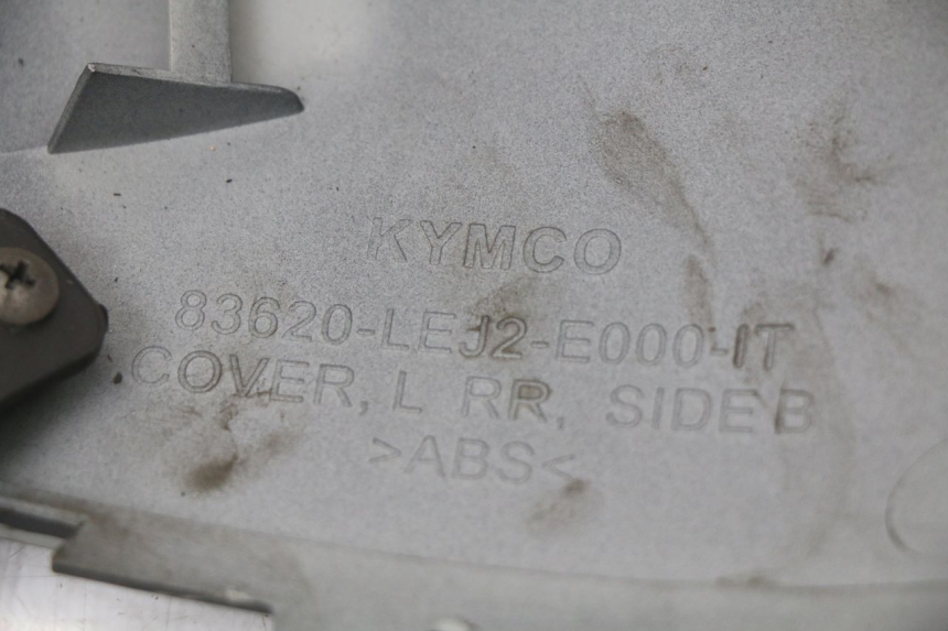photo de LEFT UNDERSEAT PANEL KYMCO SUPER 8 4T 50 (2021 - 2024)
